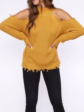 Peach Love Cali Cold-Shoulder Distressed Knit Sweater, Size M